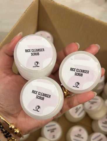 Face Cleansers / Scrubs Sample
