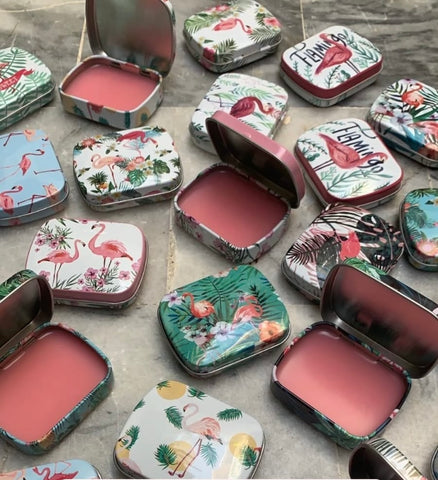 THEMED TIN