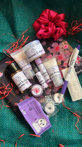 Everyday Essentials Pouch